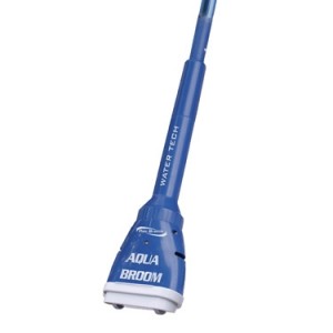 Aqua Broom by Water Tech